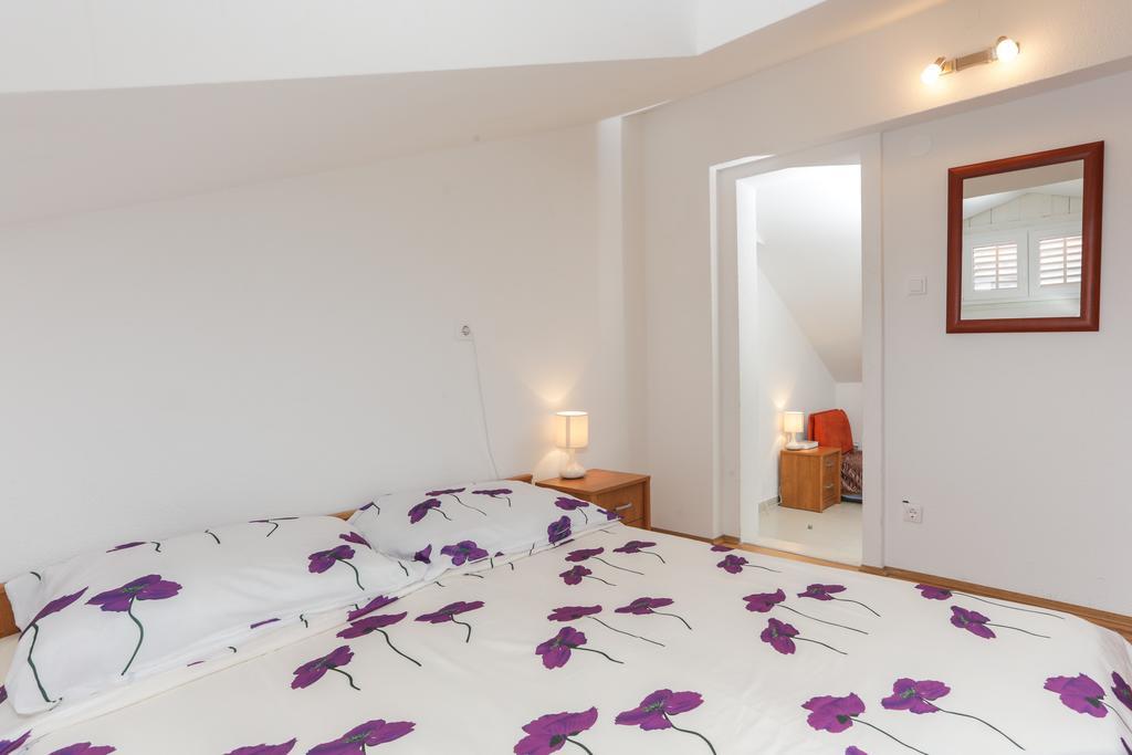 Apartment Larica